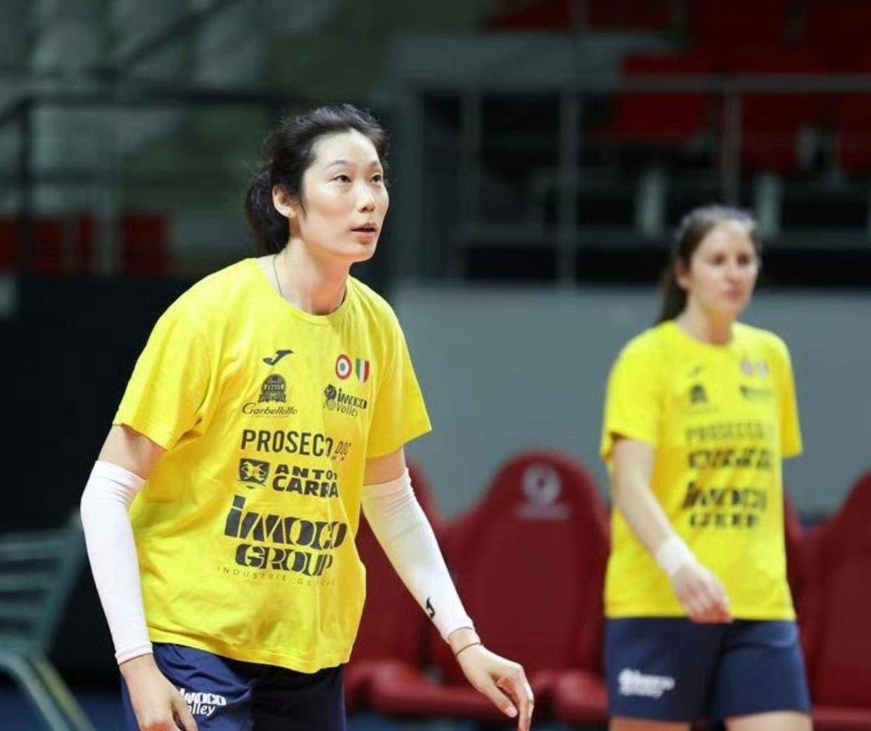 杯赛巅峰对决！朱婷能否带领球队终止连败？的简单介绍