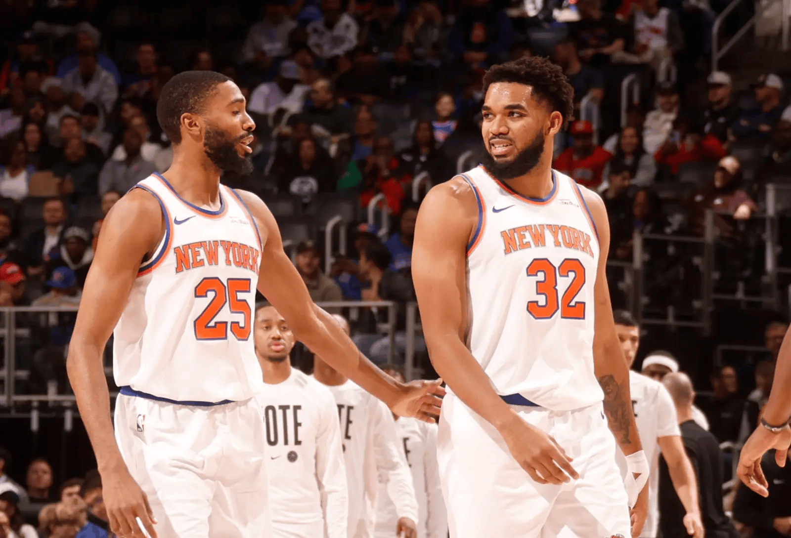 威金斯三巨头联手，迎来胜利得分突破，76人冲击季后赛！