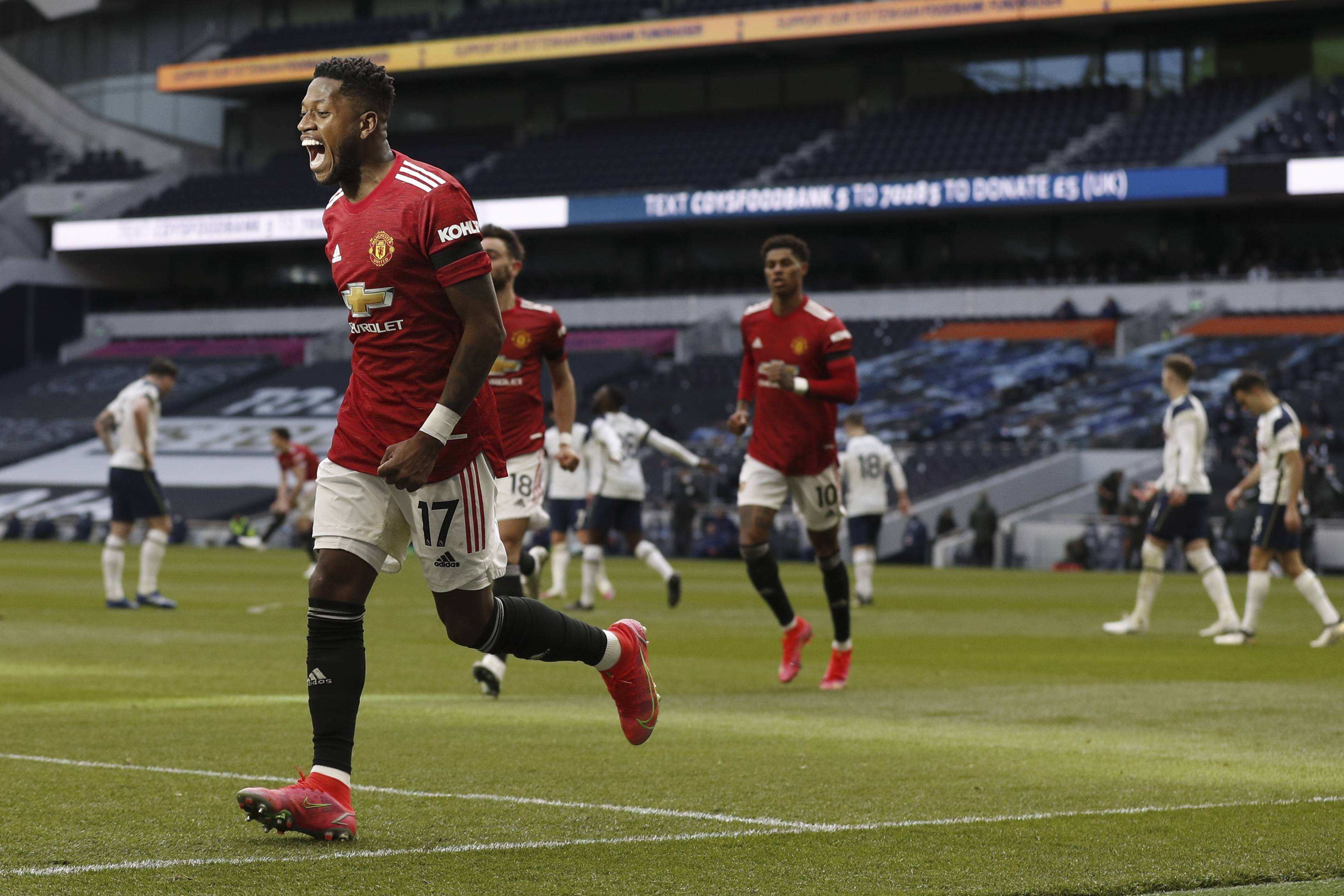 Doinb遭遇三连败，曼联教练面临压力！